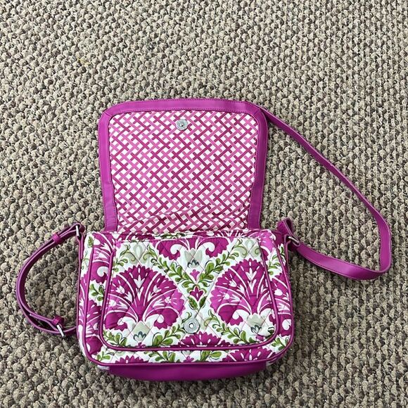 Vera Bradley Shoulder Bag Crossbody Purse Julep Tulip Retired Pattern Purple - Picture 4 of 8